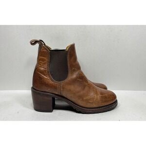 Frye Sabrina Chelsea‎ Bootie Cognac Brown Leather Women's Size 8 Made In USA